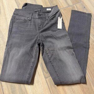 anthropologie level 99 “lily” skinny straight jeans new with tags